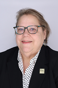 Headshot of Annette Parker