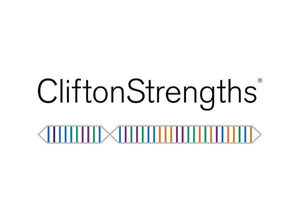 speaker giving speach infront of donor relations