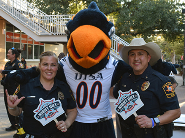 National Night Out Unites the Roadrunner Community 