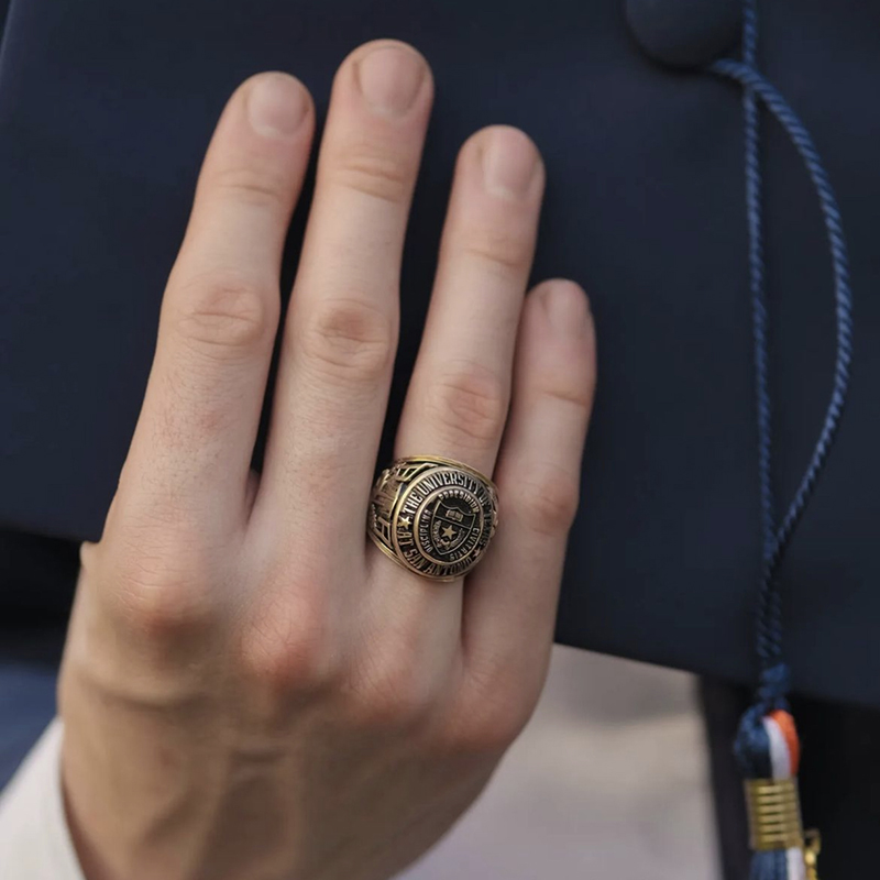 UTSA ring on finger
