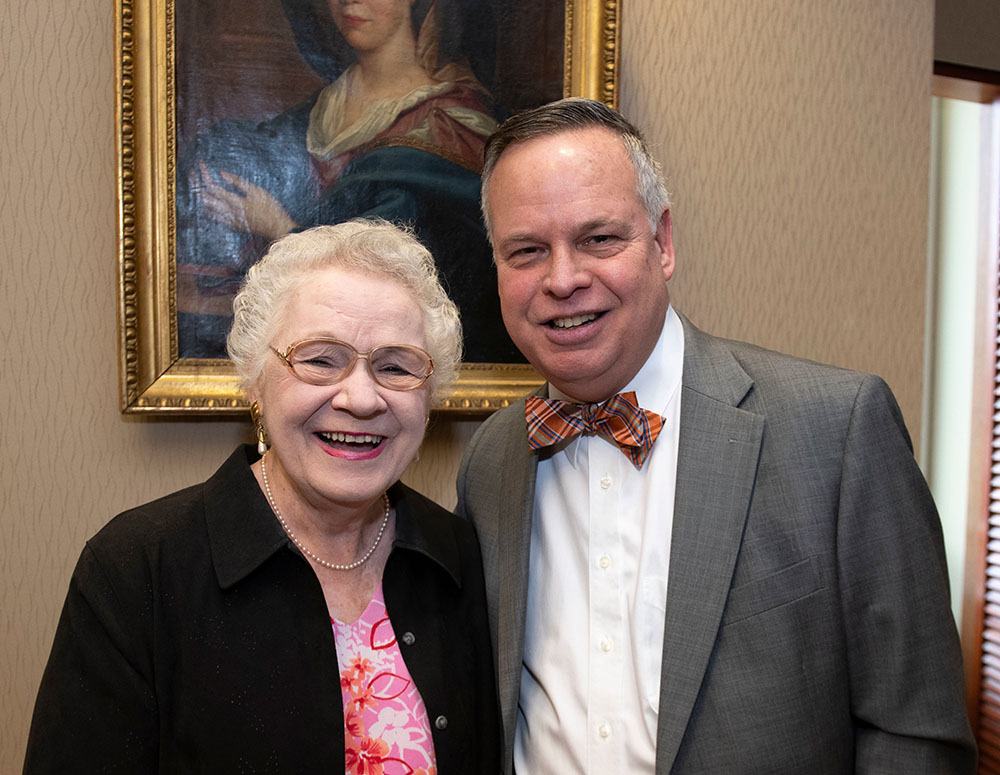 UT San Antonio donors posing on campus