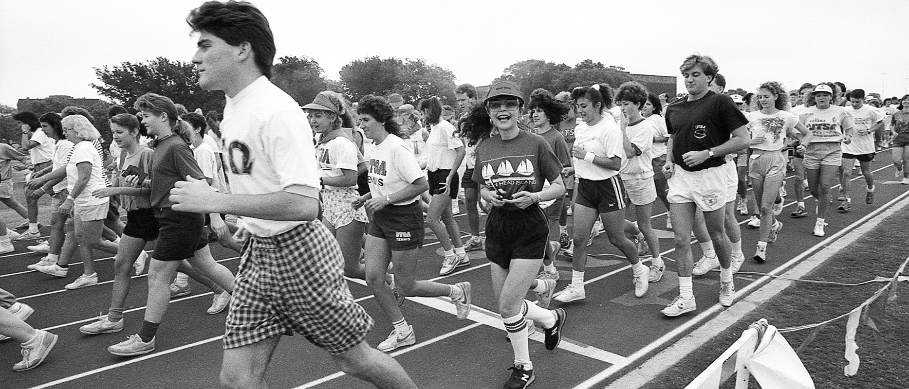 1989 UTSA diploma dash photo